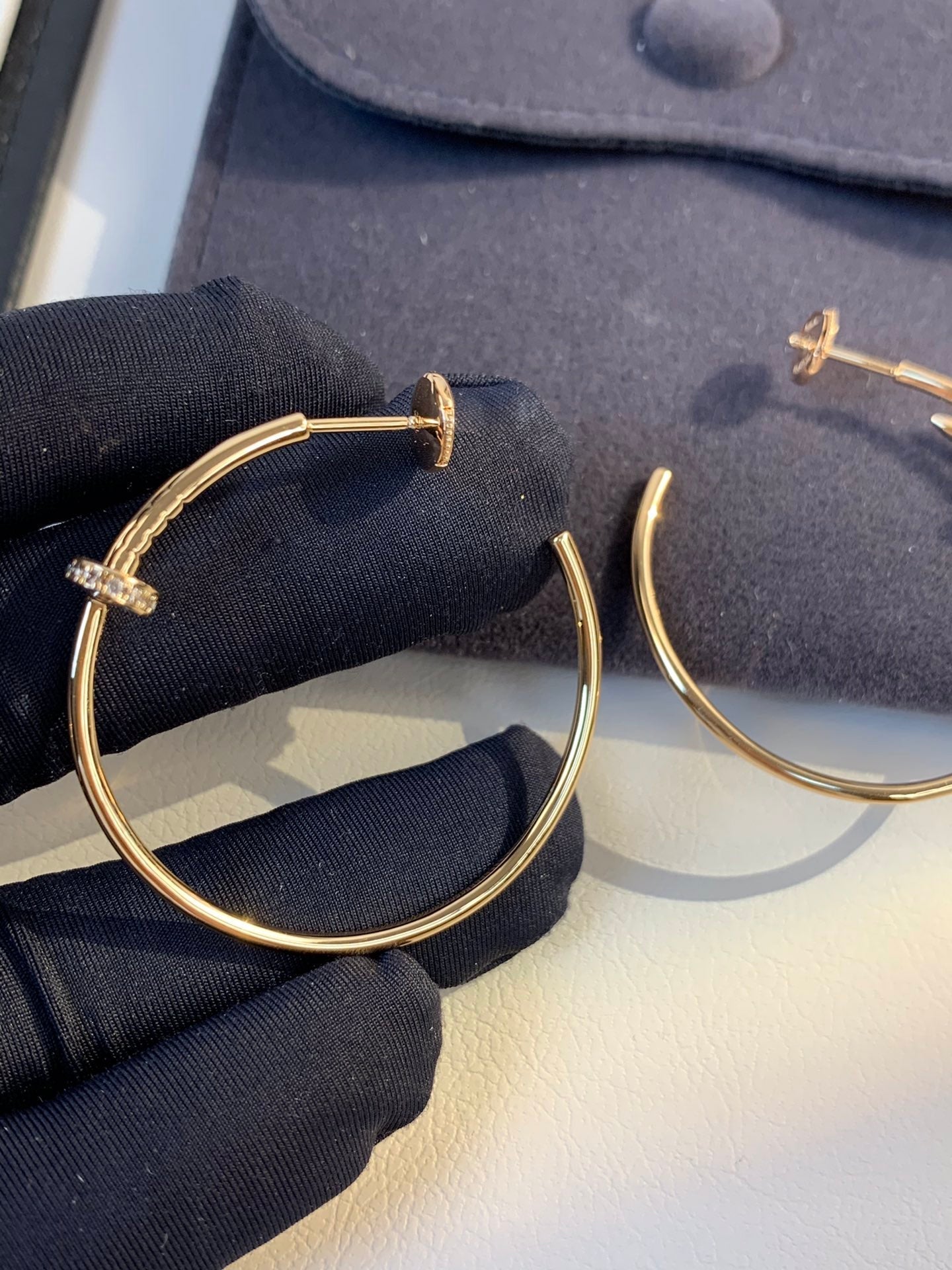Lumi Juste Ohrringe, Gold, Diamanten, 1,8 mm 