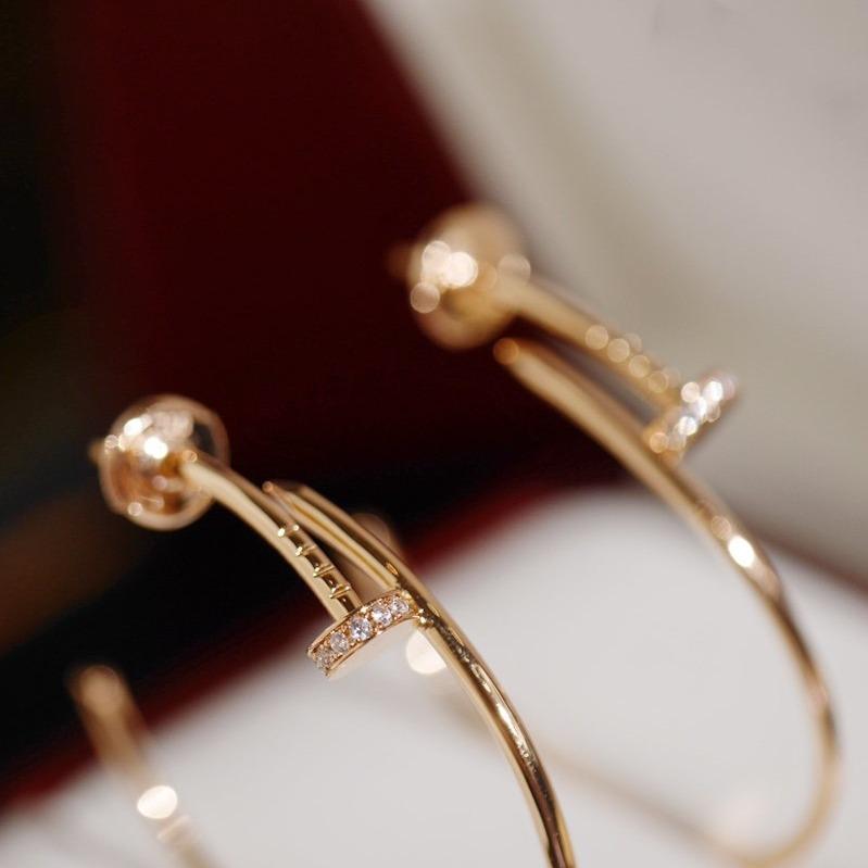 Lumi Juste Ohrringe mit Diamanten, 1,8 mm 