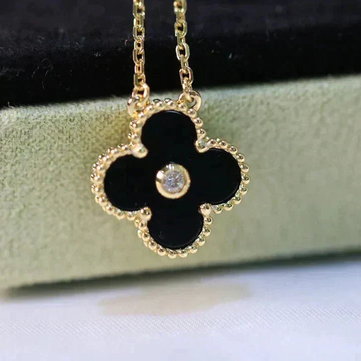 Lumi® CLOVER 15MM DIAMANT-ONYX-HALSKETTE