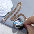 Lumi® CLOVER 25MM GOLD DARK MOP BIG CLOVER NECKLACE