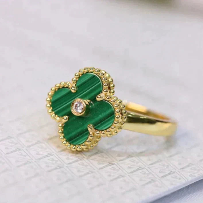 Lumi® CLOVER MALACHIT RING GOLD DIAMOND