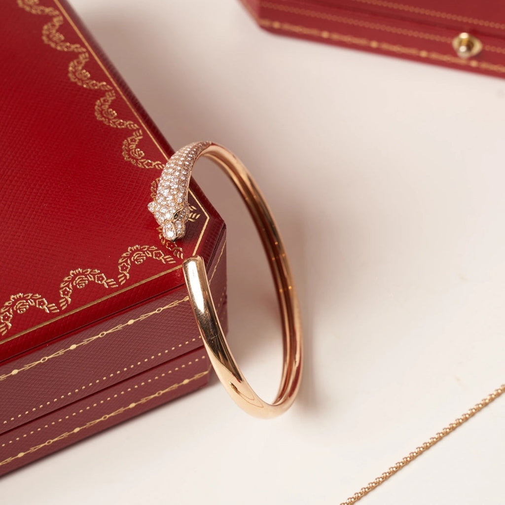 LumiPanthere Roségold Diamant-Armband, offen