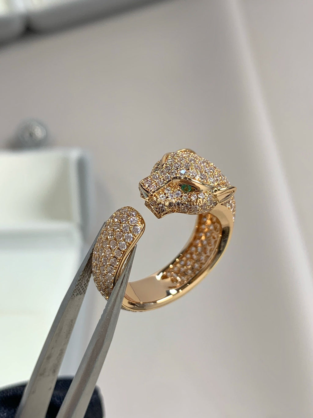 LumiPanthere-Ring aus roségoldenem Diamanten