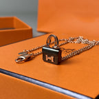 Lumi CONSTANCE SCHWARZER ANHÄNGER ROSÉGOLD KETTE