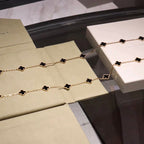 Lumi® CLOVER 20 MOTIFS ONYX HALSKETTE