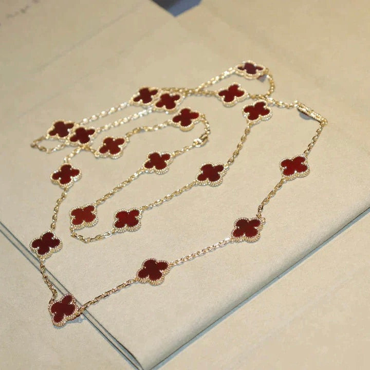 Lumi® Kleeblatt-Halskette mit 20 Motiven aus Karneol