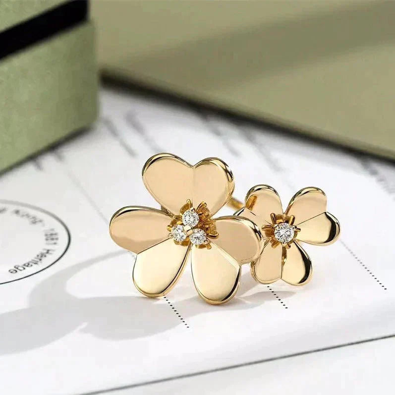 ¡®Lumi¡¯CLOVER COMOS GOLD DIAMOND RING