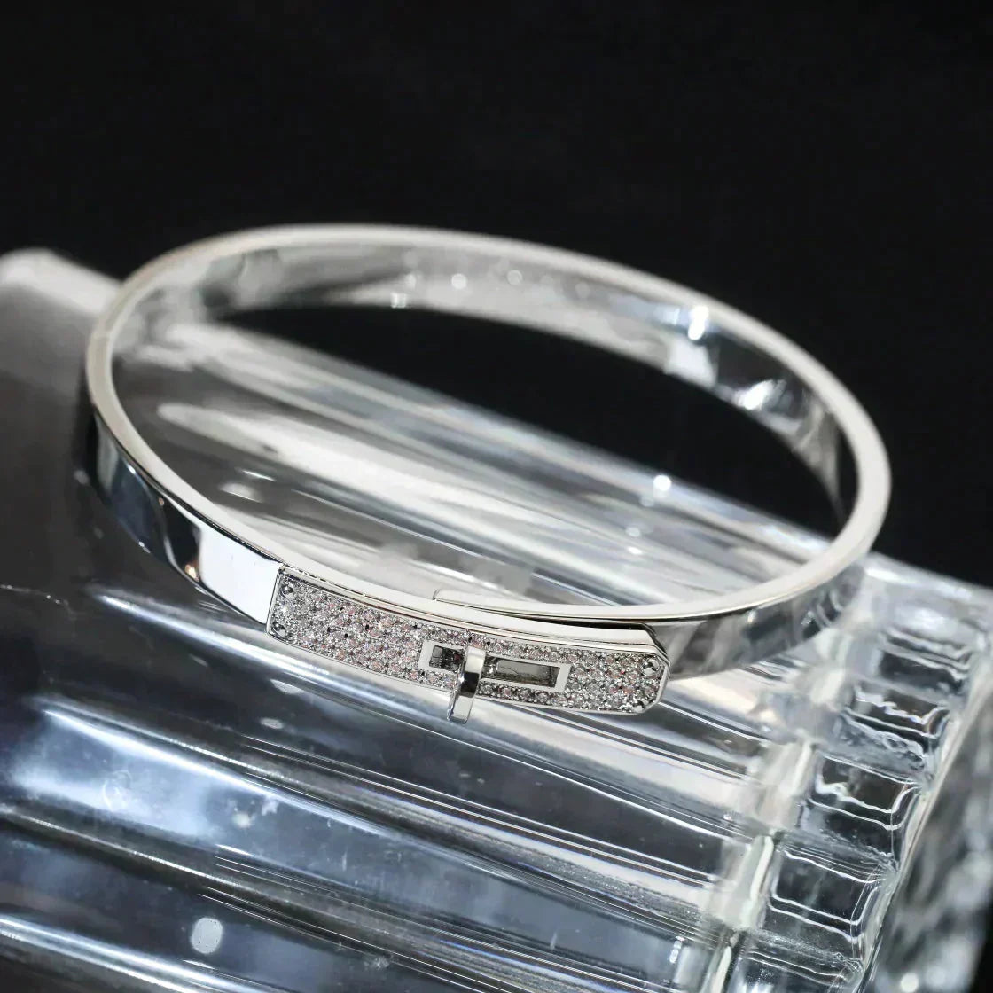 ¡®Lumi¡¯KELLY SILVER DIAMOND BRACELET