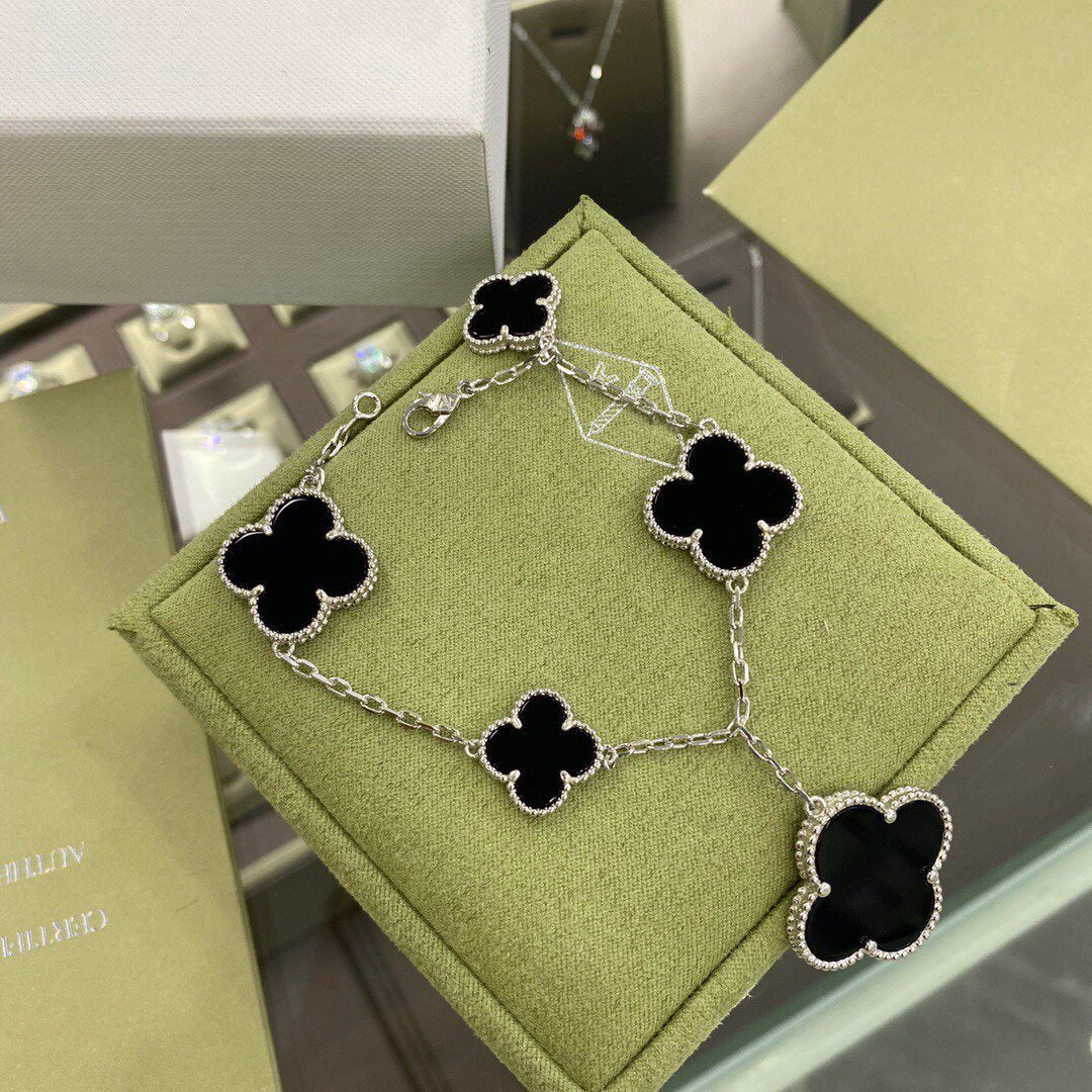 Lumi® CLOVER 5 MOTIFS SIVLER ONYX ARMBAND