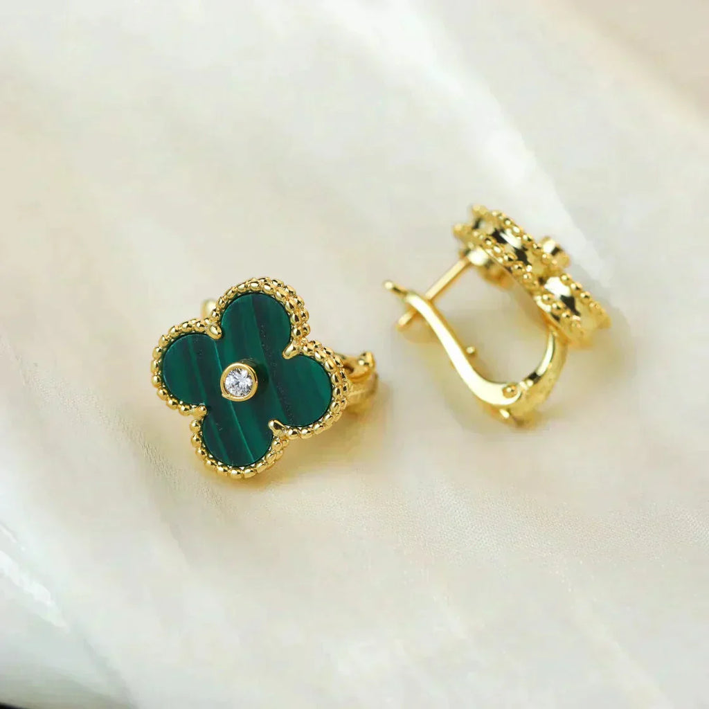 Lumi® CLOVER MEDIUM 1 MOTIFS MALACHITE DIAMOND EARRINGS