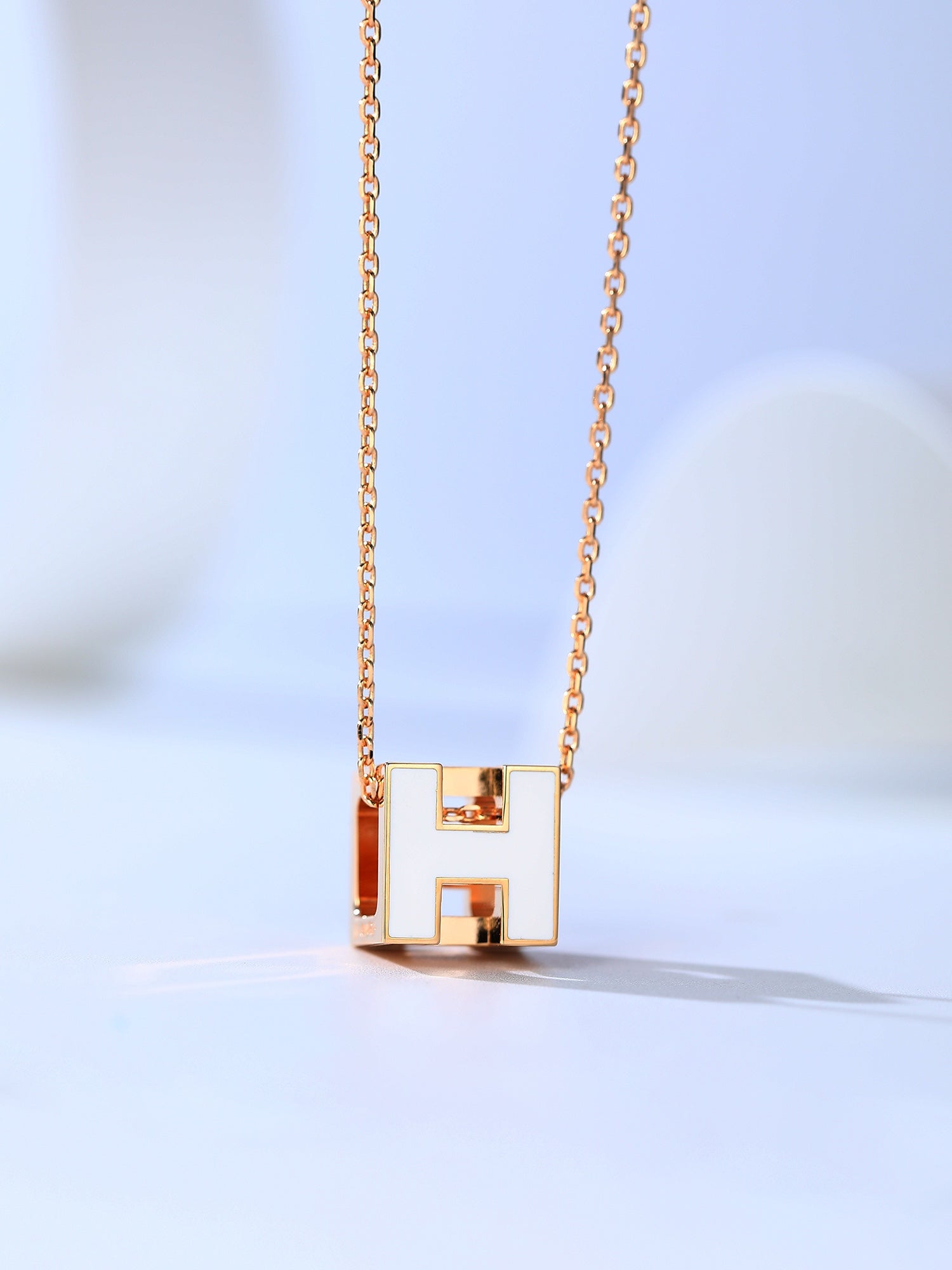 ¡®Lumi¡¯H CAGE PINK GOLD NECKLACE