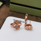 Lumi CLOVER MEDIUM STUD EARRINGS