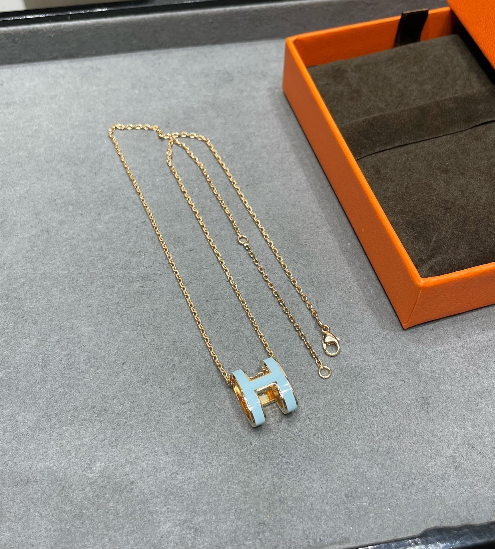 ¡®Lumi¡¯POP H HIMMELBLAUE HALSKETTE