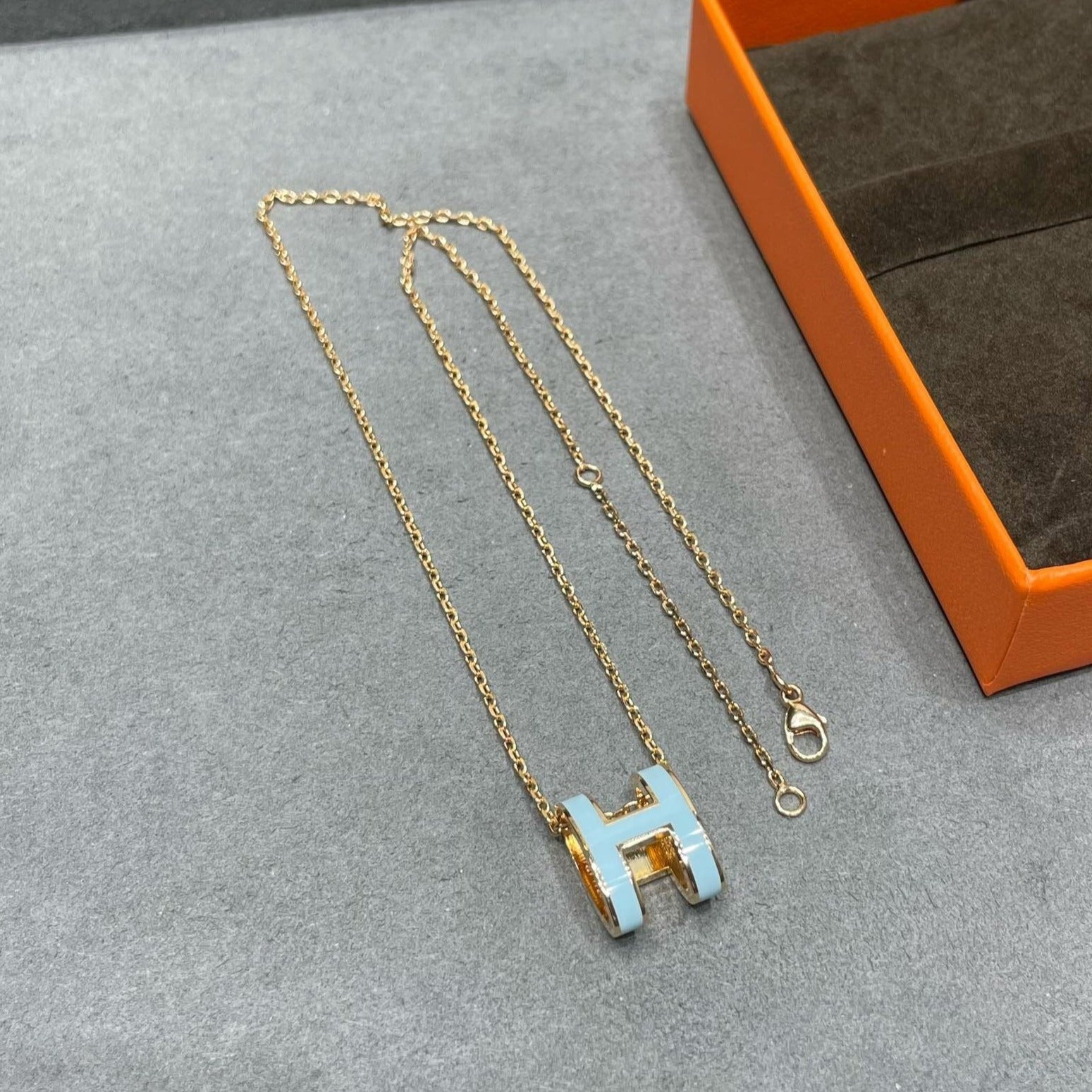 ¡®Lumi¡¯POP H HIMMELBLAUE HALSKETTE