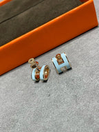 Lumi POP H SKY BLUE STUD EARRINGS