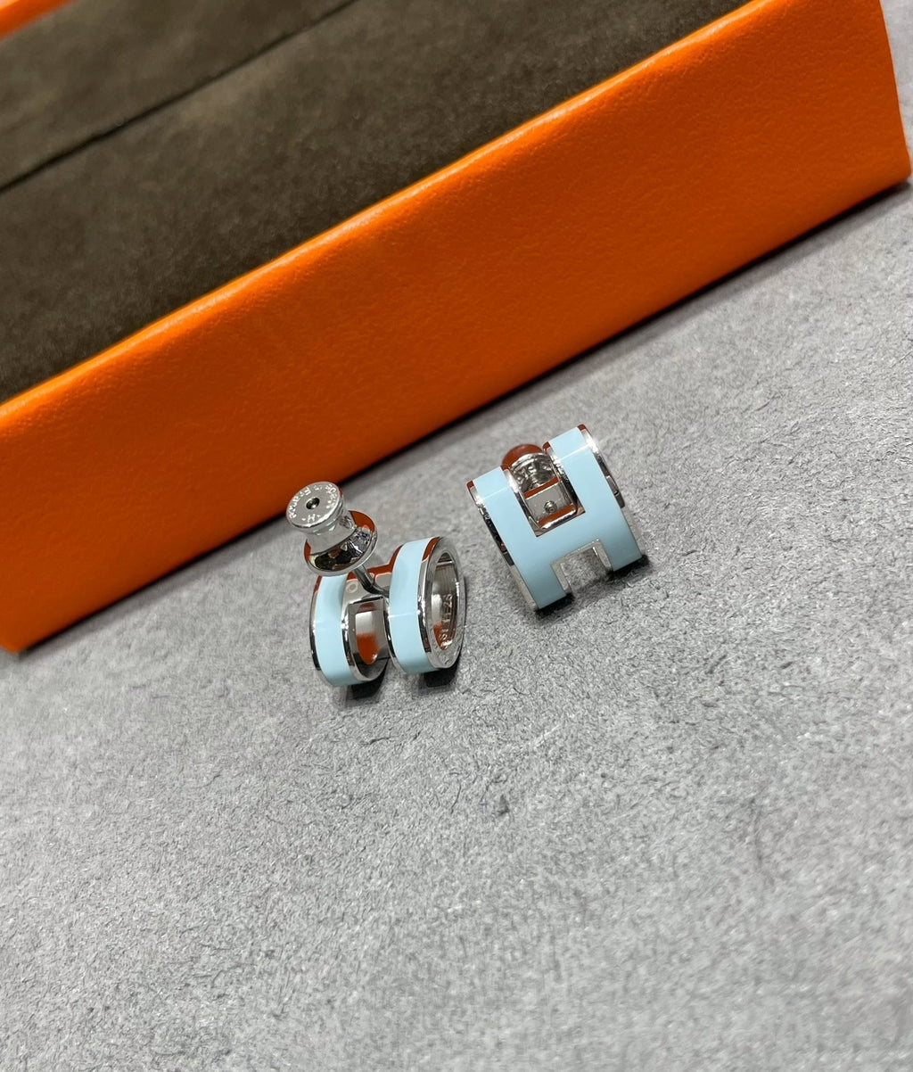 Lumi POP H SKY BLUE STUD EARRINGS