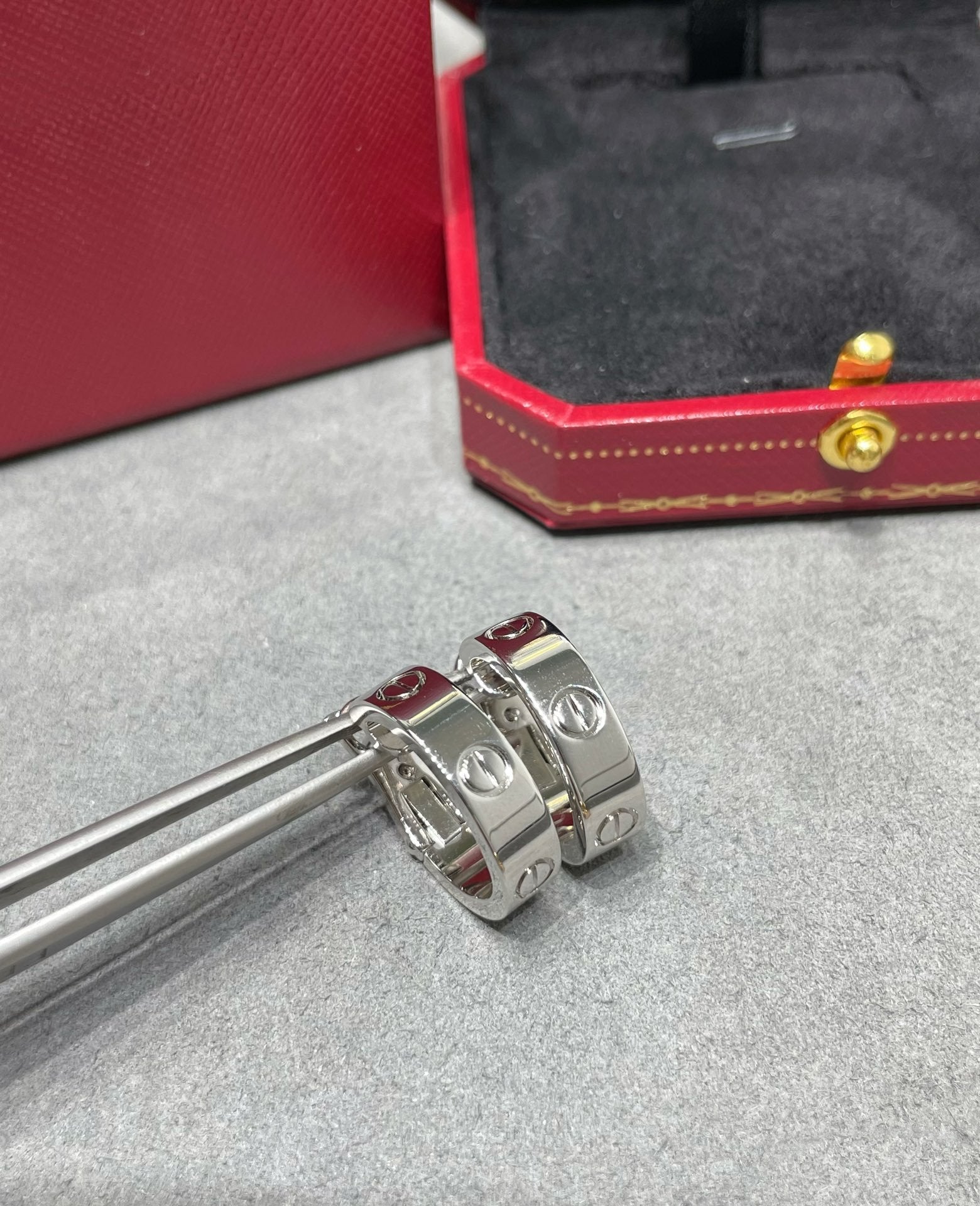Lumi's LOVE 5,5-mm-Ohrringe