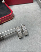 Lumi's LOVE 5,5 mm Diamant-Pavé-Ohrringe