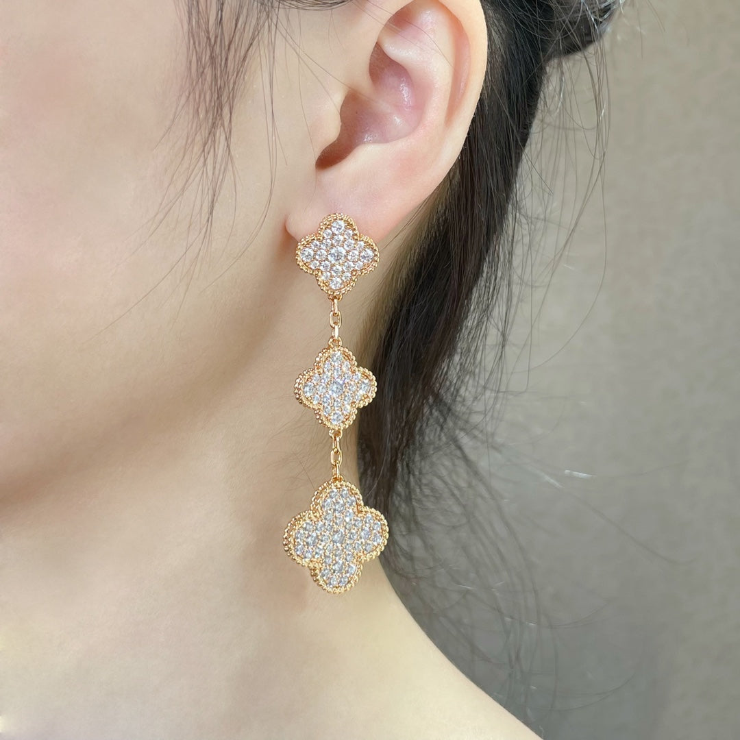 Lumi® KLEE-OHRRINGE MIT 3 MOTIVEN, DIAMANTENBEFESTIGT, ROSÉGOLD