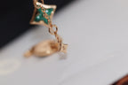 Lumi® Armband mit Stern und Sonne, 4 Motive, rosafarbenes Goldmalachit