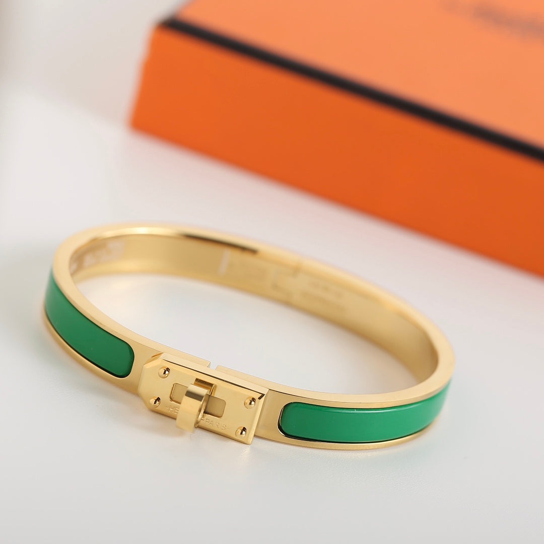 ¡®Lumi¡¯HM KELLY GREEN BRACELET