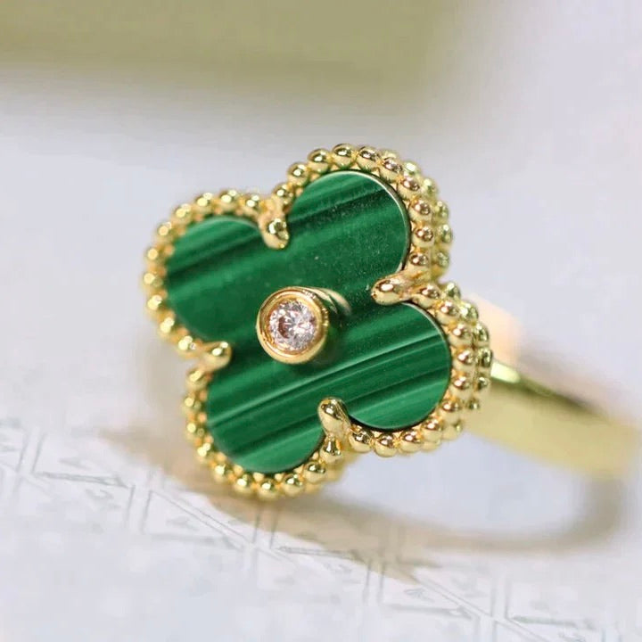 Lumi® CLOVER MALACHIT RING GOLD DIAMOND