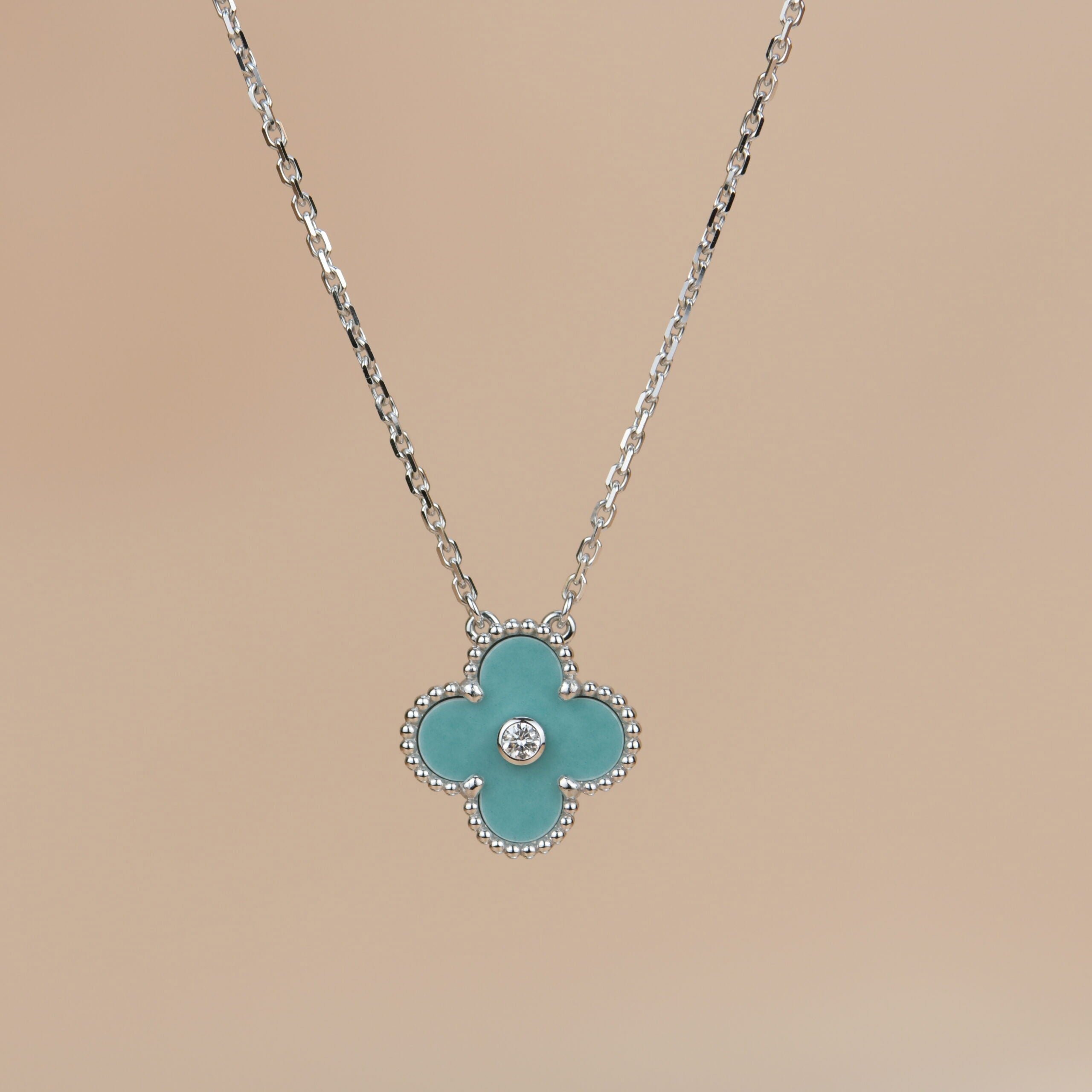 LumiClover 15mm Diamant-SVres Porzellan-Halskette Silber