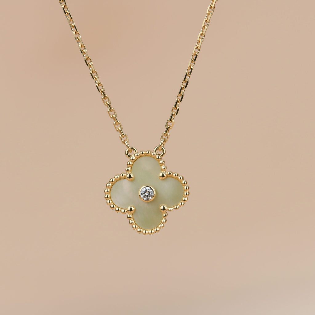 LumiClover 15mm Diamantgold Perlmutt-Halskette