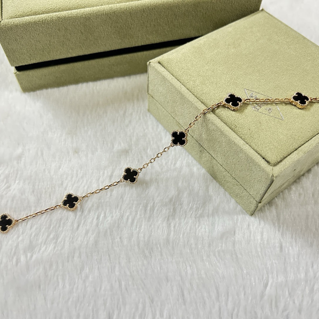 [¡®Lumi¡¯]CLOVER 6 MOTIF  ONYXS BRACELET