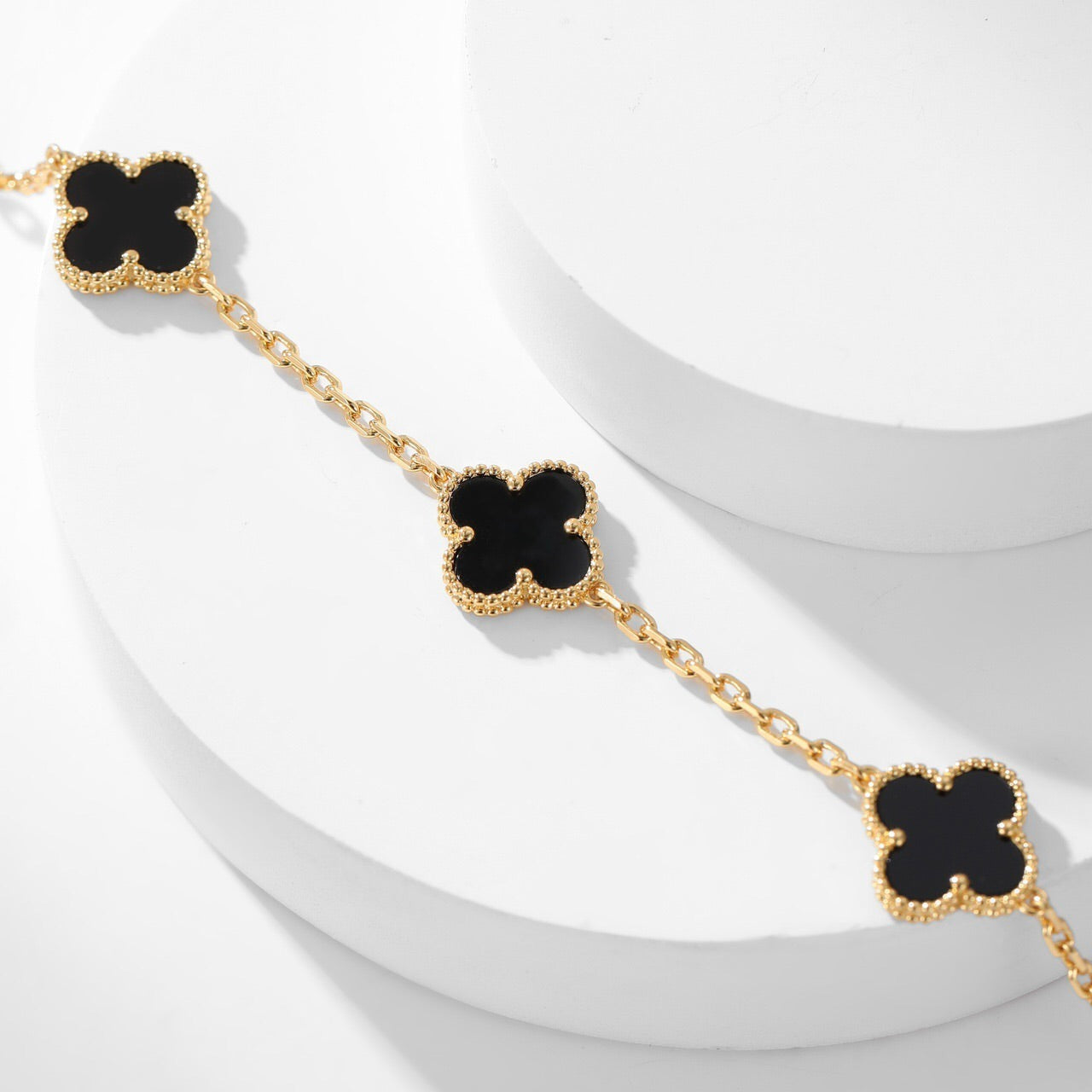 Lumi® Kleeblatt-Halskette mit 10 Motiven aus Onyx