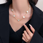 Lumi® Kleeblatt-Halskette mit 10 Motiven aus weißem Perlmutt