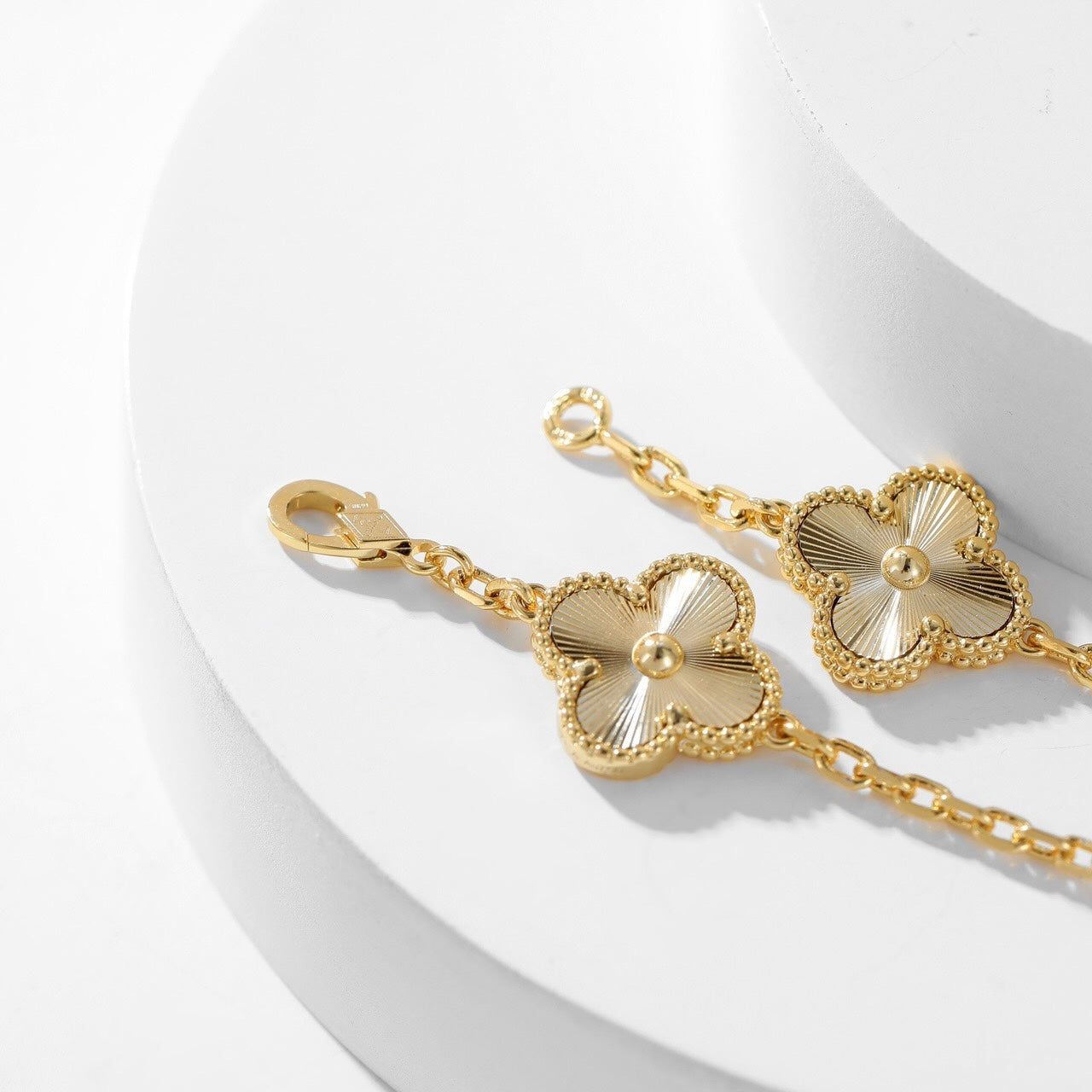 Lumi® CLOVER 10 MOTIFS LASER HALSKETTE