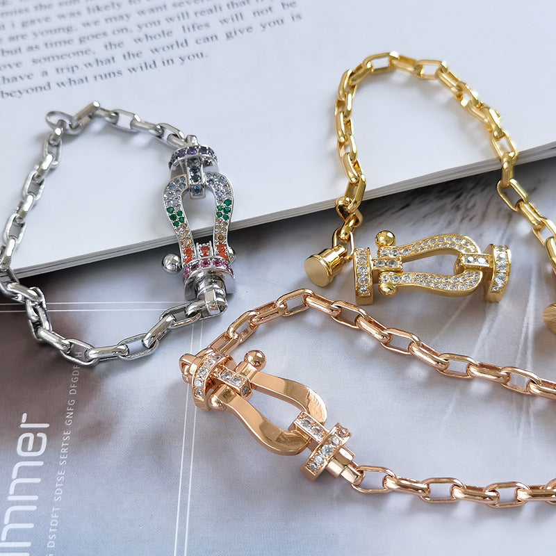 ®Lumi®FORCE Großes Hufeisen-Metallarmband mit Verschluss