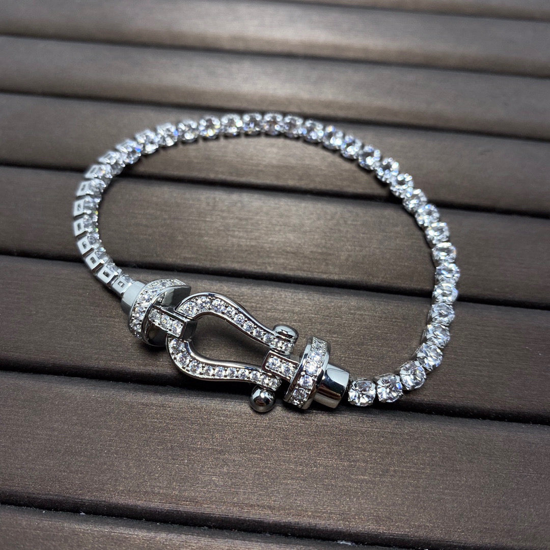 ¡®Lumi¡¯FORCE  LARGE HORSESHOE FULL DIAMOND TENNIS BRACELET