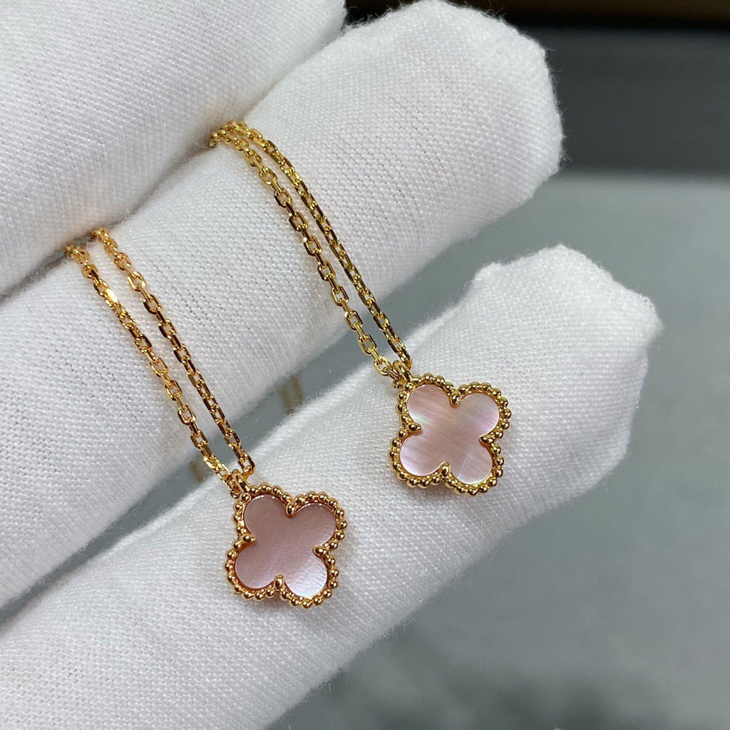 Lumi® CLOVER 15MM ROSA PERLBLUMEN-HALSKETTE