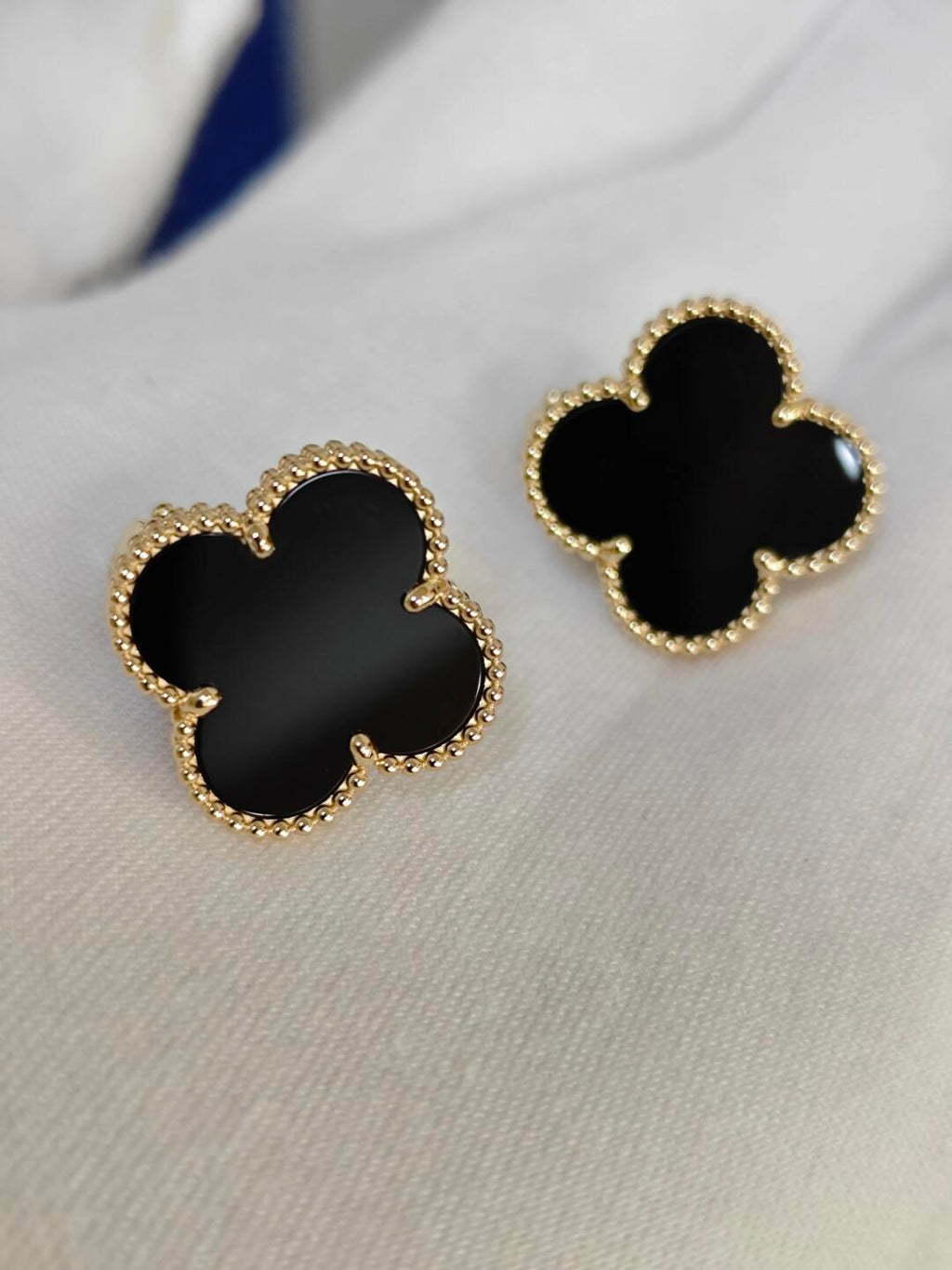 [Lumi]CLOVER 20MM BLACK MOP EARRINGS