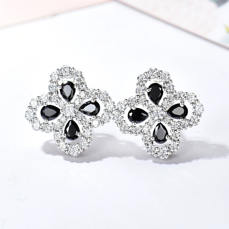 Lumi® Loop-Ohrringe mit Vollmotiv-Diamant, 16 mm