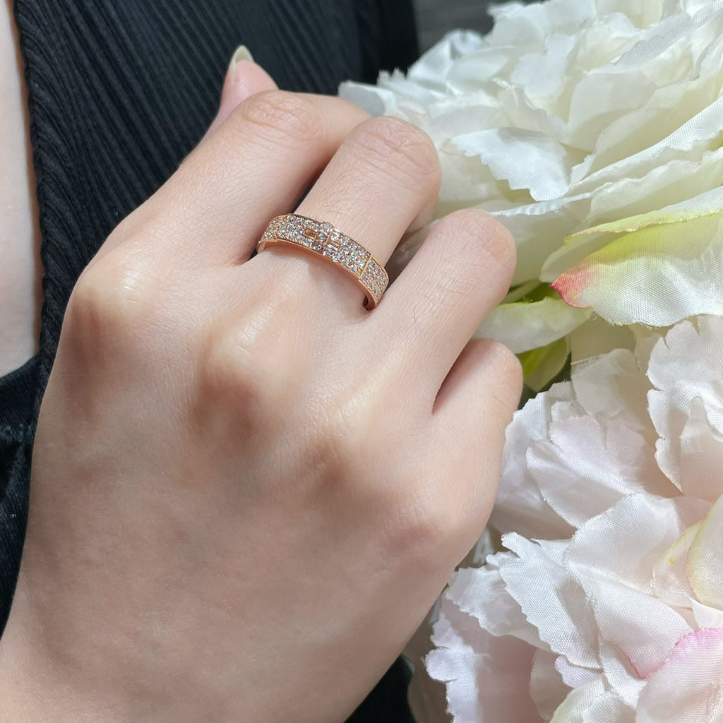 Lumi® KELLY RING AUS ROSA GOLD MIT DIAMANTEN