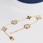 Lumi® LEAF CLOVER ARMBAND