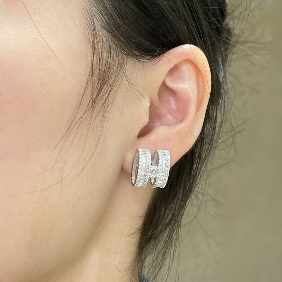 LumiH Ohrstecker mit silbernen Diamanten