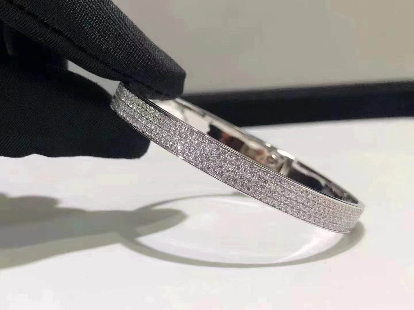 ¡®Lumi¡¯HM KELLY BRACELET IN SILVER AND FULL PAVE DIAMOND
