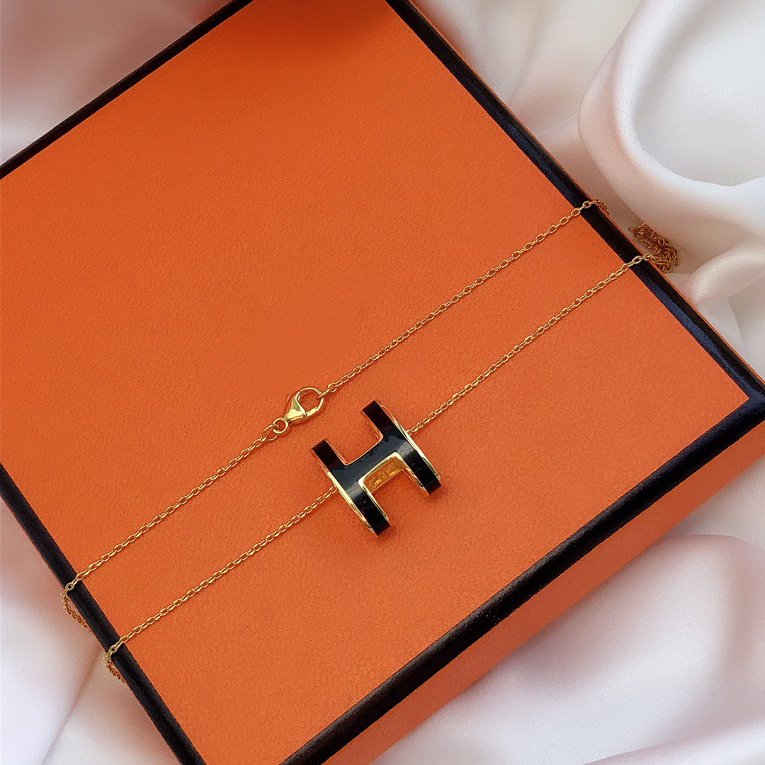 ¡®Lumi¡¯HM CLIC SCHWARZE EMAILLE-GOLD-KETTE