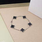 [Lumi] Neue CLOVER 5 MOTIF ONYXS ARMBANDKOLLEKTION