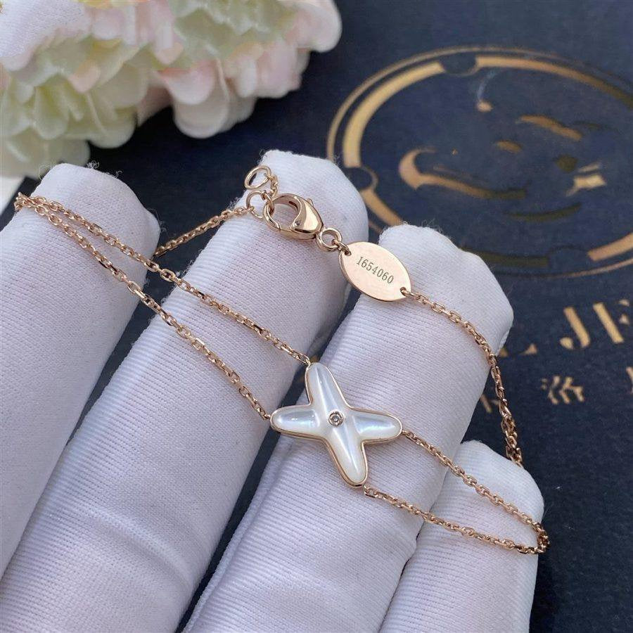LumiJeux Armband Weiß Perlmutt Rosa Gold 1 Diamant