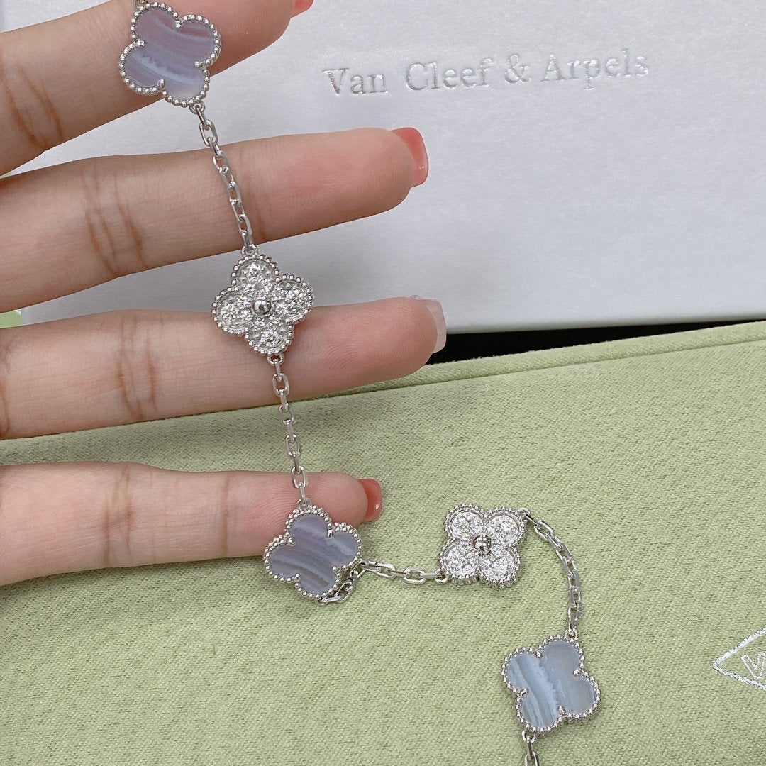 [Lumi jewelry] CLOVER 5 MOTIF PURPLE CHALCEDONY BRACELET COLLECTION