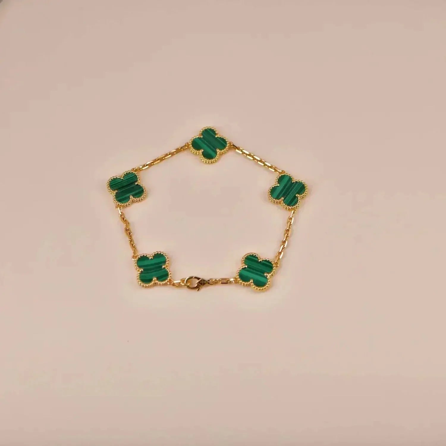 [Lumi] Neue Armbandkollektion „Clover 5 Motiv Malachit“