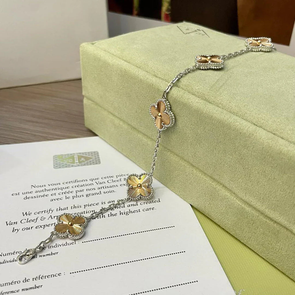 [Lumi jewelry] CLOVER 5 MOTIF LASER BRACELET COLLECTION