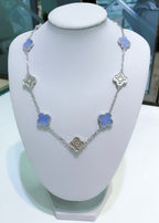 Lumi® Kleeblatt-Halskette mit 10 Motiven, Chalkedon, Diamanten und Silber